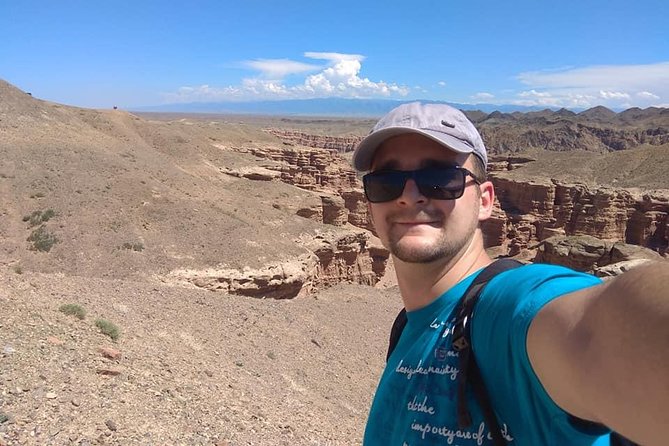 Advantures in Charyn Canyon. Private tour. - Three Hours Among Red Rock Walls