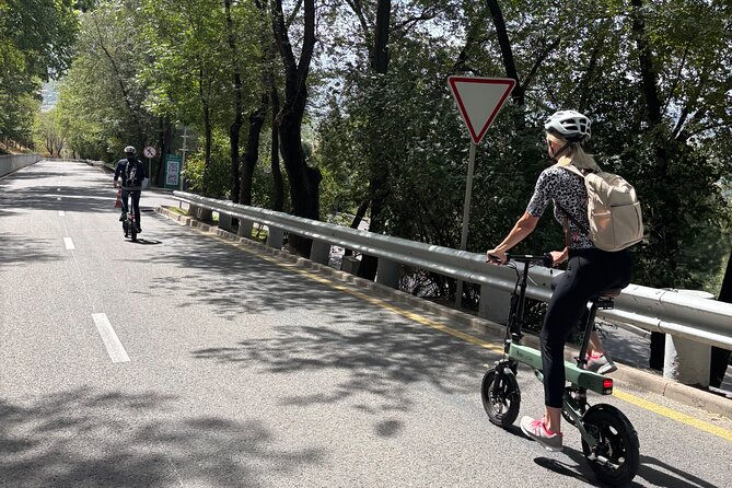Almaty City Bike Tour: Guided e-Bike Tour of City Highlights - How the audio system changes the ride