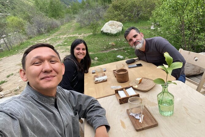 Almaty City Tour: A Journey Through Culture, History, and Nature - Green Bazaar and Rakhat: Almaty through food