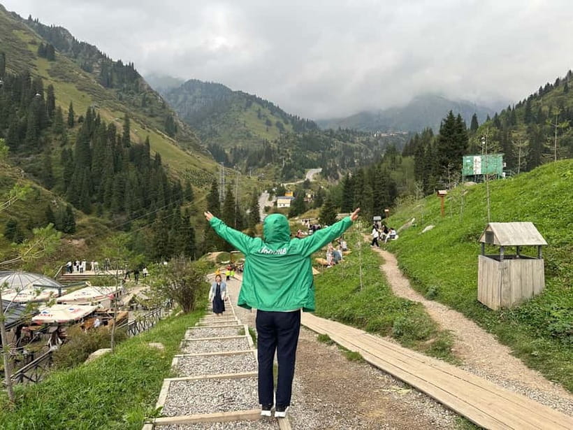 Almaty: City tour and Medeu, Shymbulak and Kok-Tobe - Lunch and the city’s daily rhythm