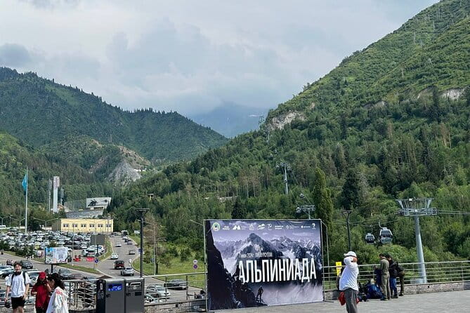 Almaty city tour and Medeu-Shymbulak-Koktobe-Green Bazar - Key points at a glance