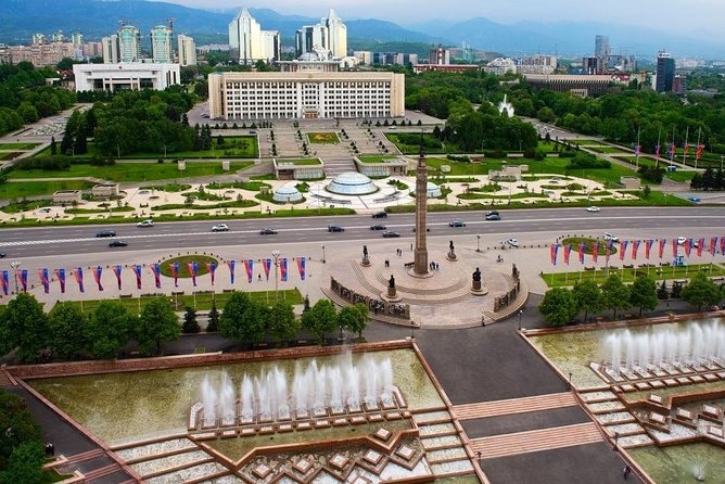 Almaty City Walking Tour - Panfilov Park and Almaty’s wartime memorials