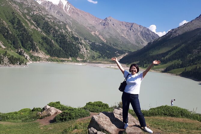 ALmaty mountains hiking tour - Kok-Zhaylyau: Open Pasture and a Serious Climb