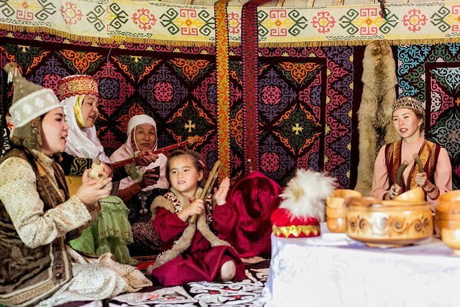 Almaty Walking Tour: 9 Must-See Sights in a Small Group - Kok Tobe gives the day its payoff