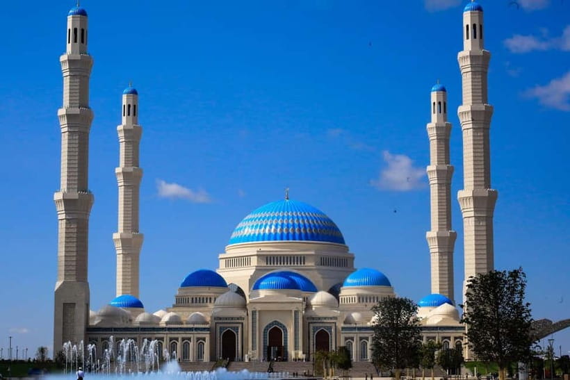 Astana City Tour: Certified Guide+Winetasting+All Inclusive - Ak Orda and the city’s political center