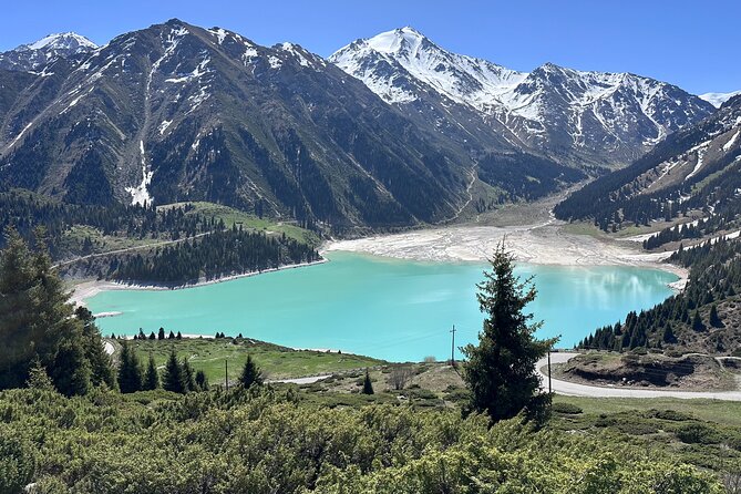 Big Almaty Lake: Choose Your Adventure on Foot or by Car - The car ride gives you the postcard view without the climb