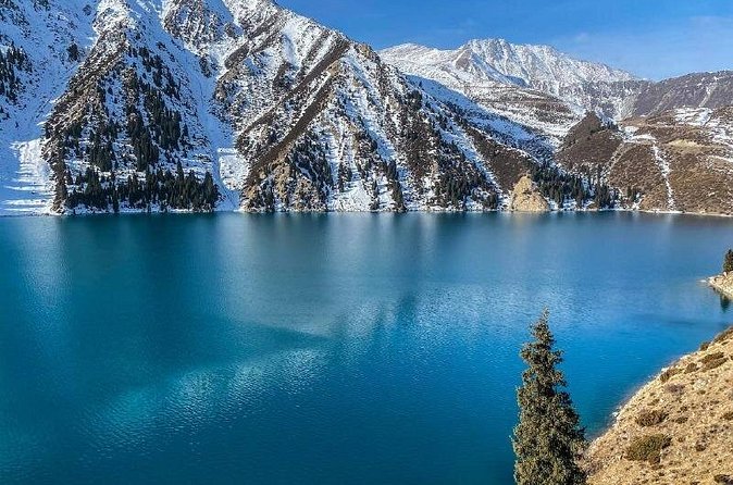 Big Almaty Lake tour by hiking - What the guides add to the walk
