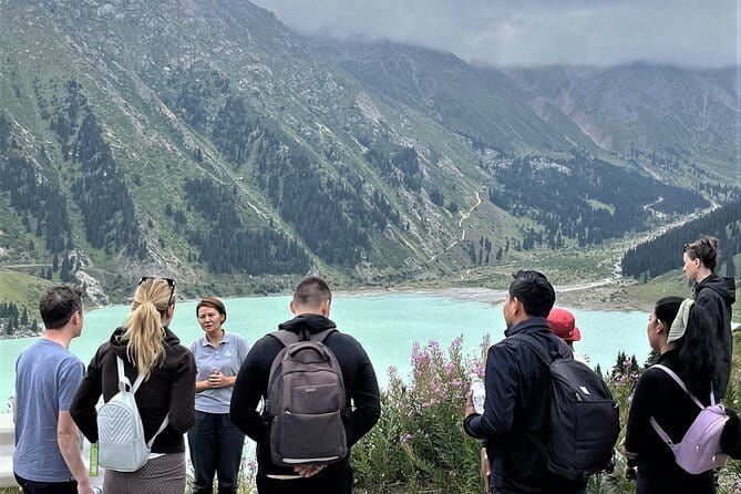 Big Almaty Lake with Horseback Riding Day Tour - The 7:30 am departure and ride into the mountains