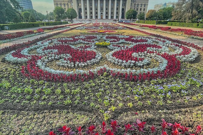 Guided Walking City Tour in Almaty - Who should book this tour