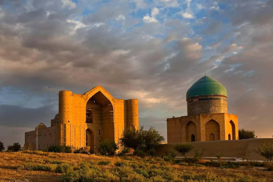 Turkestan Gloriously Isolated - Day Tour from Tashkent - What this Tashkent to Turkestan day is really like