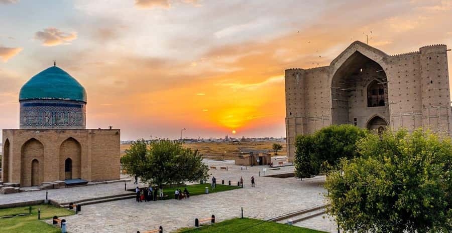 Turkestan Gloriously Isolated - Day Tour from Tashkent - How good is the transport and guiding?